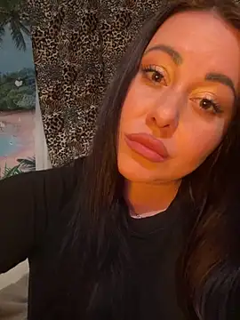 DaisyStreet Chat XXX live