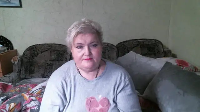 Lana555's Live XXX Chat