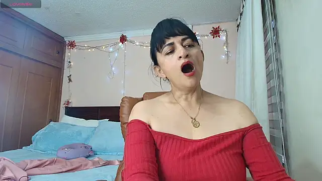 Chat +18 de ISABEEL_SOFIA01 ao vivo
