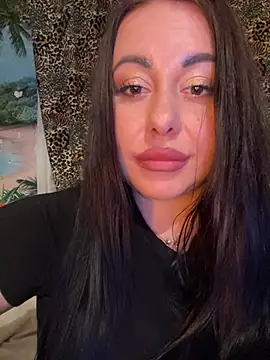DaisyStreet Live XXX-Chat