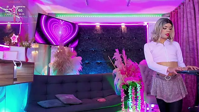 Queens_Wonders_Blondersのウェブカメラショー