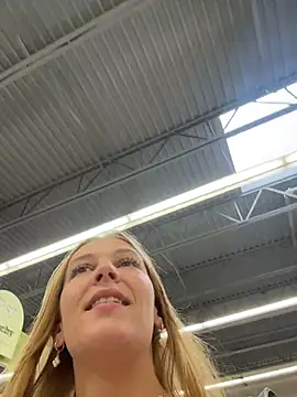 BlondePawg webkamerás műsora