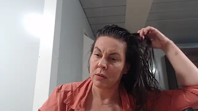 XXX chat uživo modela fulloferotic
