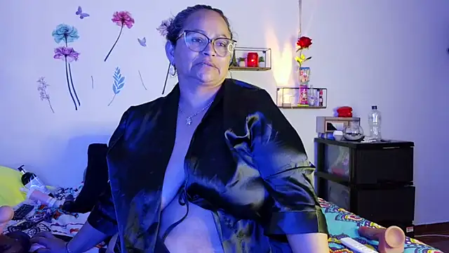 Chat XXX en directo de ScarletthJhonson-