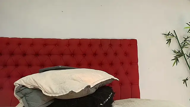 kayna_gomez Adlı Modelin Canlı XXX Sohbeti