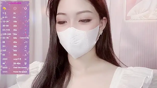 Emily_mmialody 现场XXX聊天
