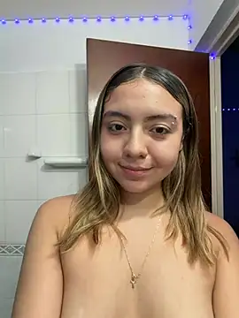 Bonni_lohan Chat XXX in diretta