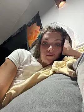 Lily_Goldd Live XXX-chat