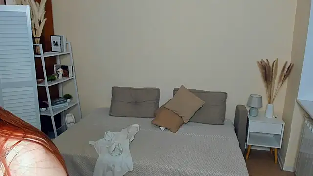 DeloraHakimi Chat XXX in diretta