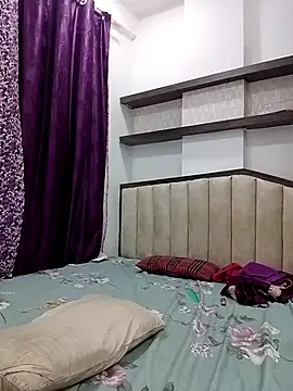 Pokazy przed kamerką – manisha-rani09