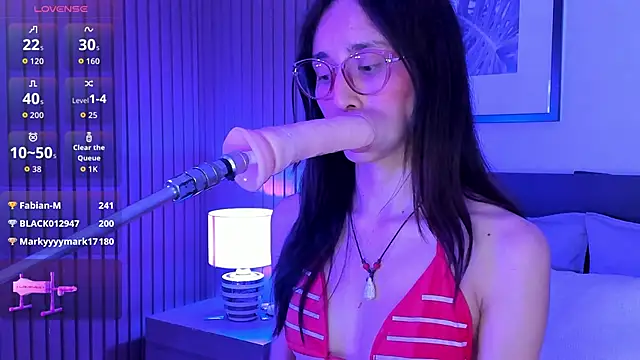 Chat +18 de doll_bella_ ao vivo