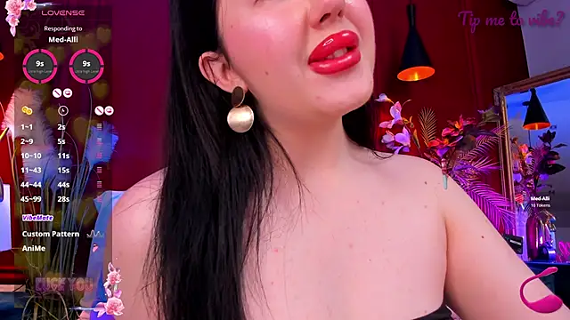 Chatroom XXX en direct de Mayzzie