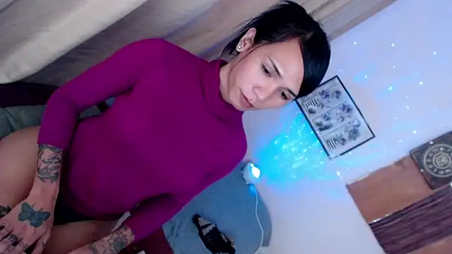 NathalieMea Show Webcam
