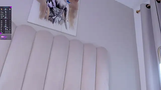 CharlotteDupontt Chat XXX live