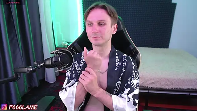 F666LAME Chat XXX in diretta