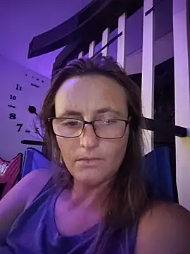 Queenle91 élő XXX-chatje
