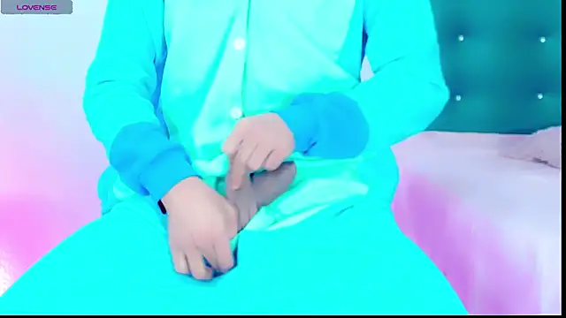 malahya_ live XXX chat