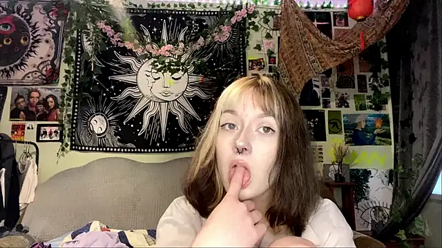 צ'אט XXX בשידור חי של YourFavoriteAltgirl