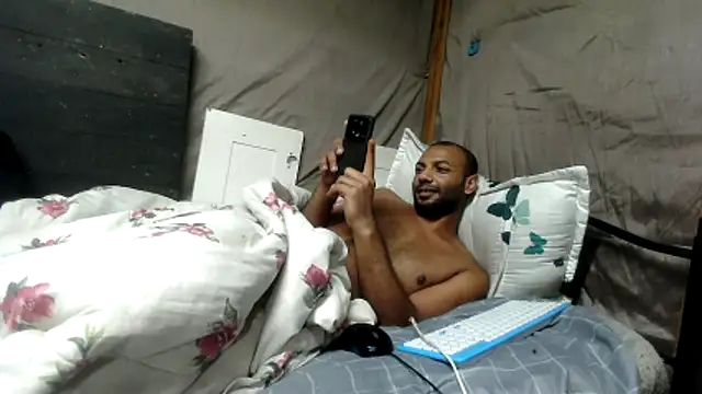 Camodick Live XXX Chat