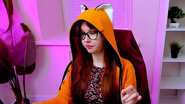 CarolGiggly XXX чат на живо