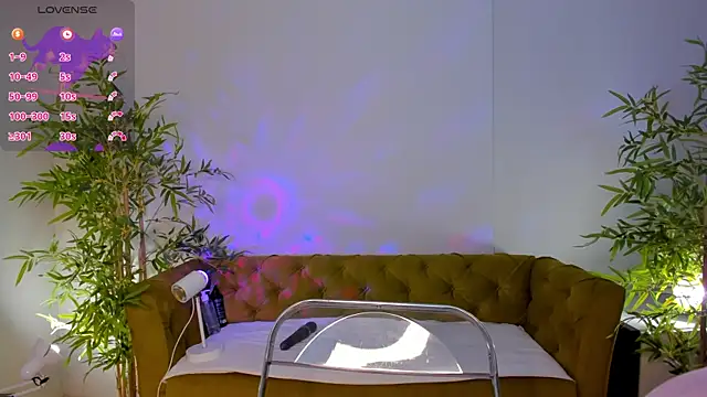 XXX chat uživo modela miiss__lulu
