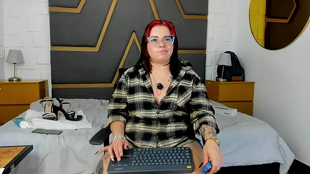 juana_valkiria Adlı Modelin Canlı XXX Sohbeti