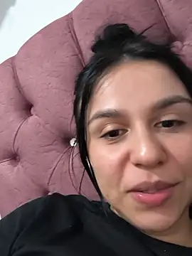Daniela-rosee's Live XXX Chat