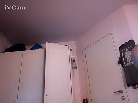 PierPesaroX Chat XXX live