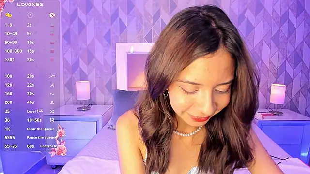AriRose Chat XXX in diretta