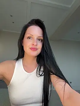 Онлайн чат XXX Evaryn