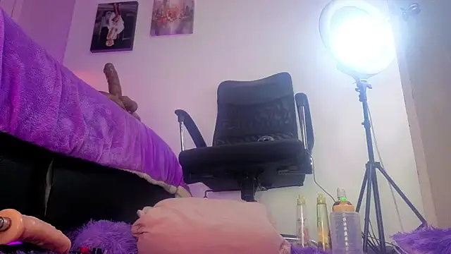 XXX chat uživo modela Cleo_luna