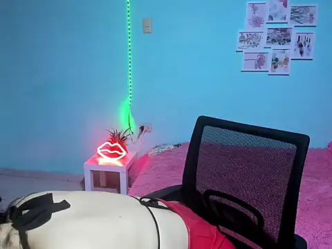 Czat XXX na żywo – talia_mystic