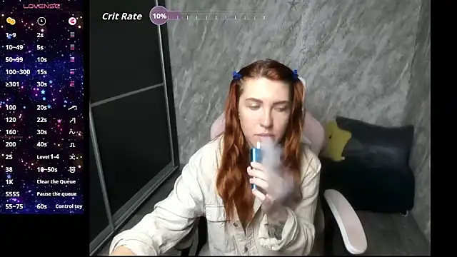 Reginasmilee Chat XXX in diretta