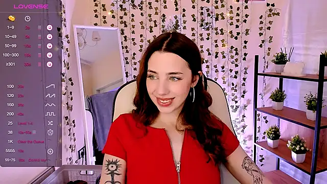 Chatroom XXX en direct de CharliGrace_