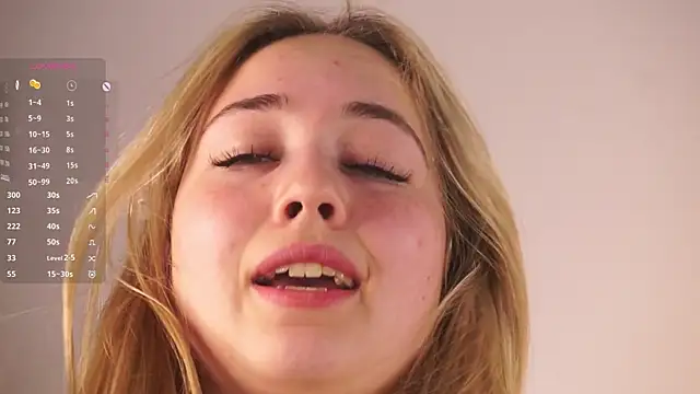 SusanneOsche XXX чат на живо