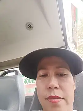 2HotAsain4u 即時 XXX 聊天