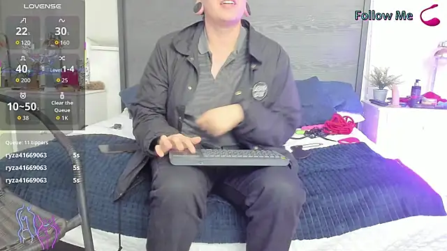 Živý XXX chat inkedsinners_