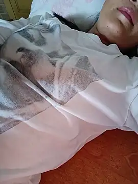 Doremon_95 Show in webcam
