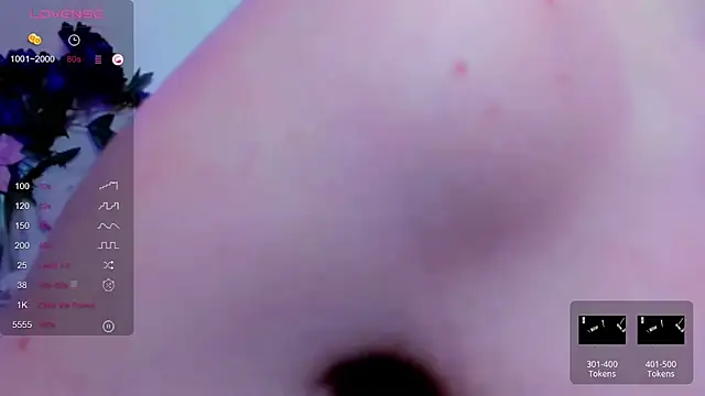 KindHazelHere_ élő XXX-chatje