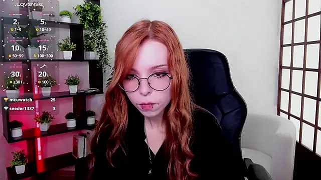 Star_Tarra   – Naživo XXX chat