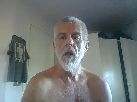 Chat XXX en directo de PierPesaroX