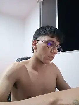Axel_DomのライブXXXチャット