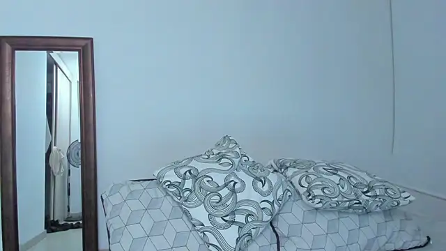 KingLevi01 Adlı Modelin Canlı XXX Sohbeti