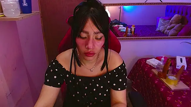 IVET_CUTE1 লাইভ XXX চ্যাট