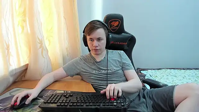 Вебкам-шоу iliaskrislove