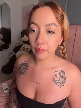 Chat +18 de Rebe_ ao vivo