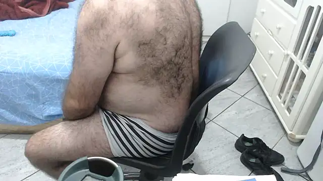 MysterBearMG's Live XXX Chat