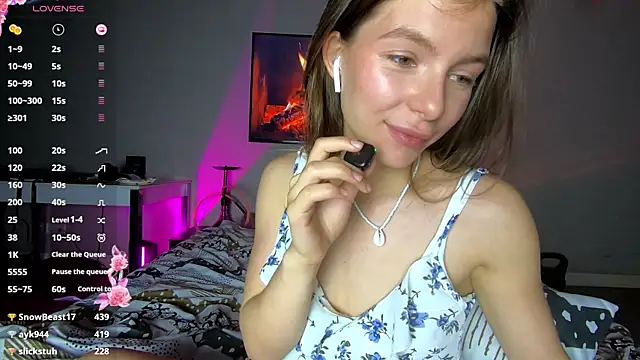 BerryLust webcam show