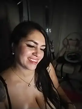 chelaqueen_ Chat XXX live