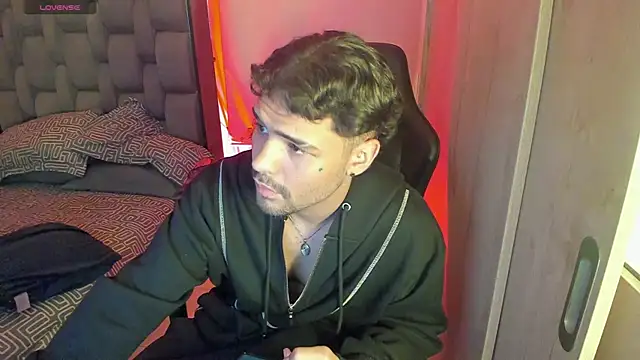 justin_lenox webkamerás műsora